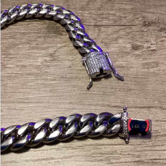 🔥Cz Diamond Miami Cubian Chain Stamp 14k Gold  Plated 5X Layered 14mm Thick 24” - Picture 4 of 8